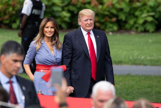 Melania Trump îl sfătuieşte pe soţul său să accepte înfrângerea