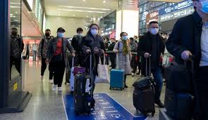 STUDIU: Sute de mii de persoane părăsesc Marea Britanie din cauza pandemiei de COVID-19