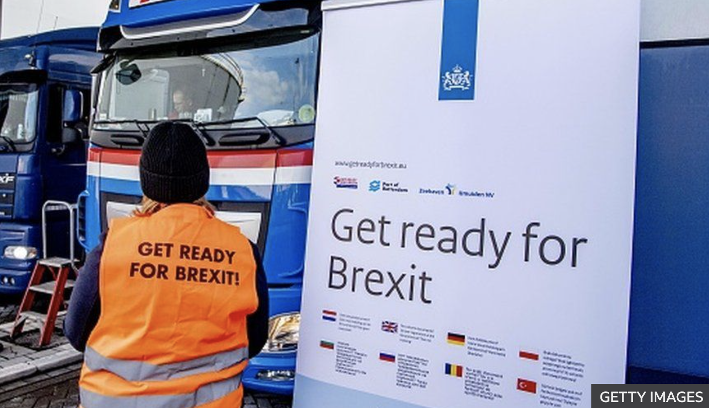 Șoferilor britanici de TIR li se confiscă pachetele cu mâncare la granița UE. „Bine ați venit în Brexit, domnule. Îmi pare rău”