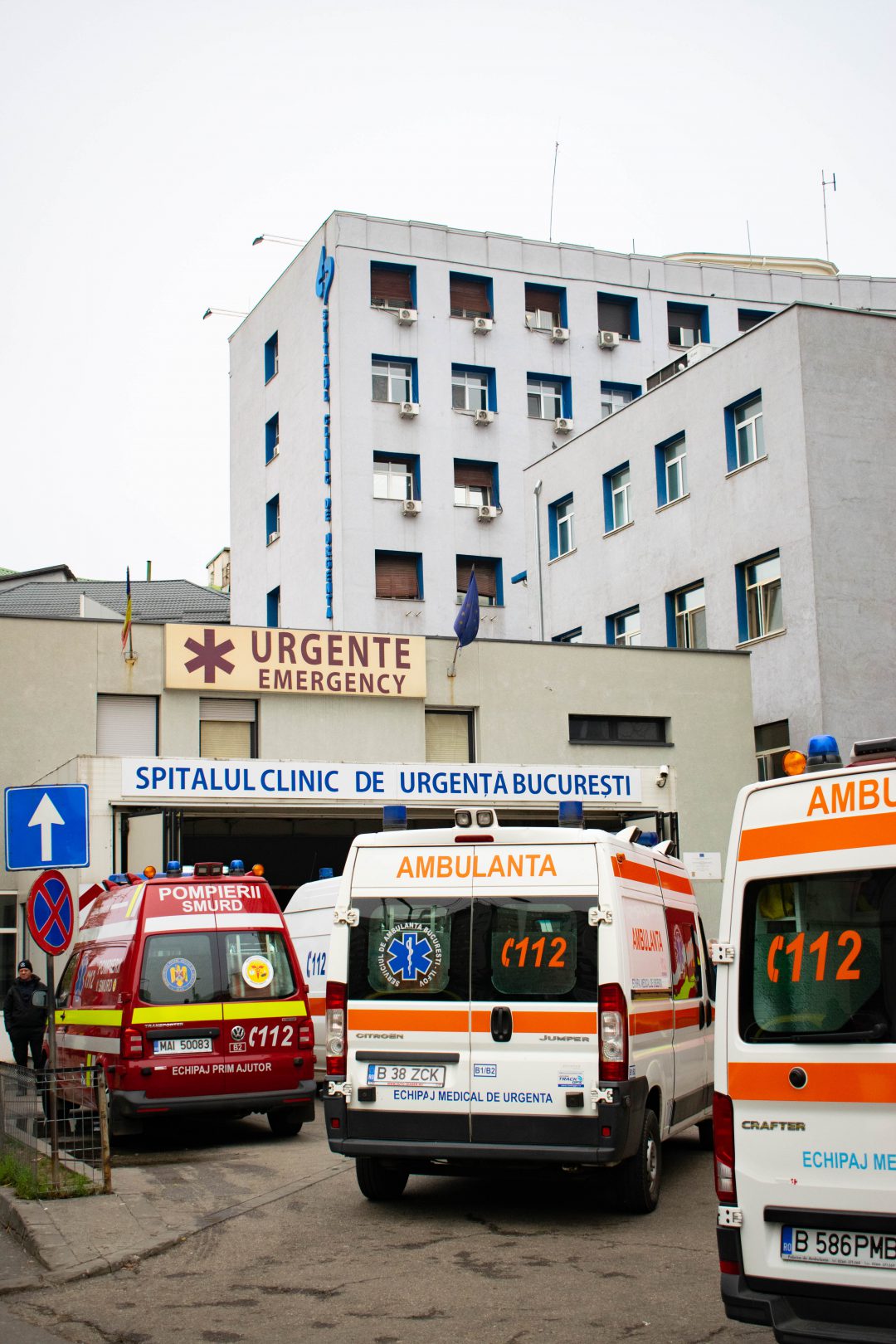 Anchetă la un spital din București. Cadavrul unui pacient mort de COVID-19 ar fi dispărut