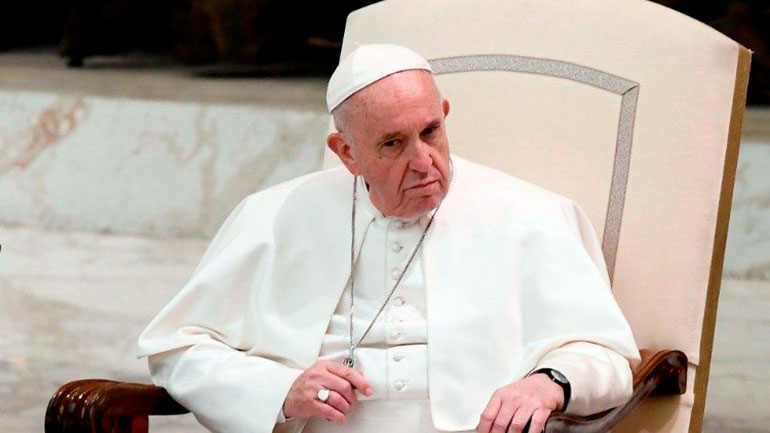 Papa Francisc îl imploră pe Putin să pună capăt ”spiralei violenţei” în Ucraina