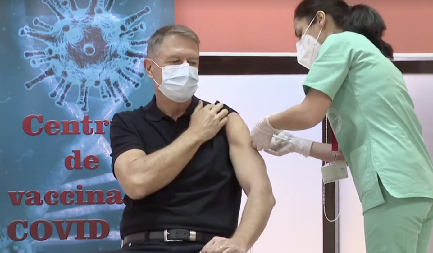 Klaus Iohannis s-a vaccinat împotriva COVID-19