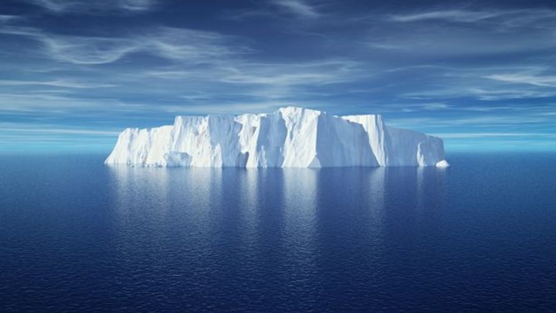 Un iceberg uriaș s-a desprins din Antarctica