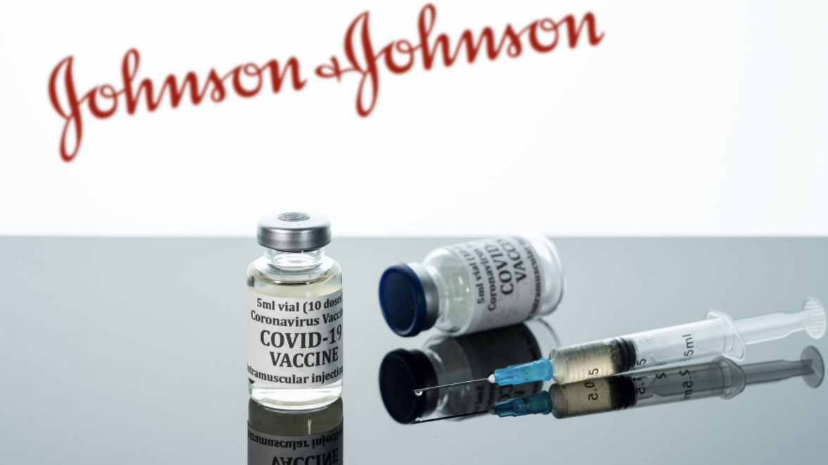 Vaccinul dezvoltat de Johnson and Johnson a fost aprobat în Marea Britanie