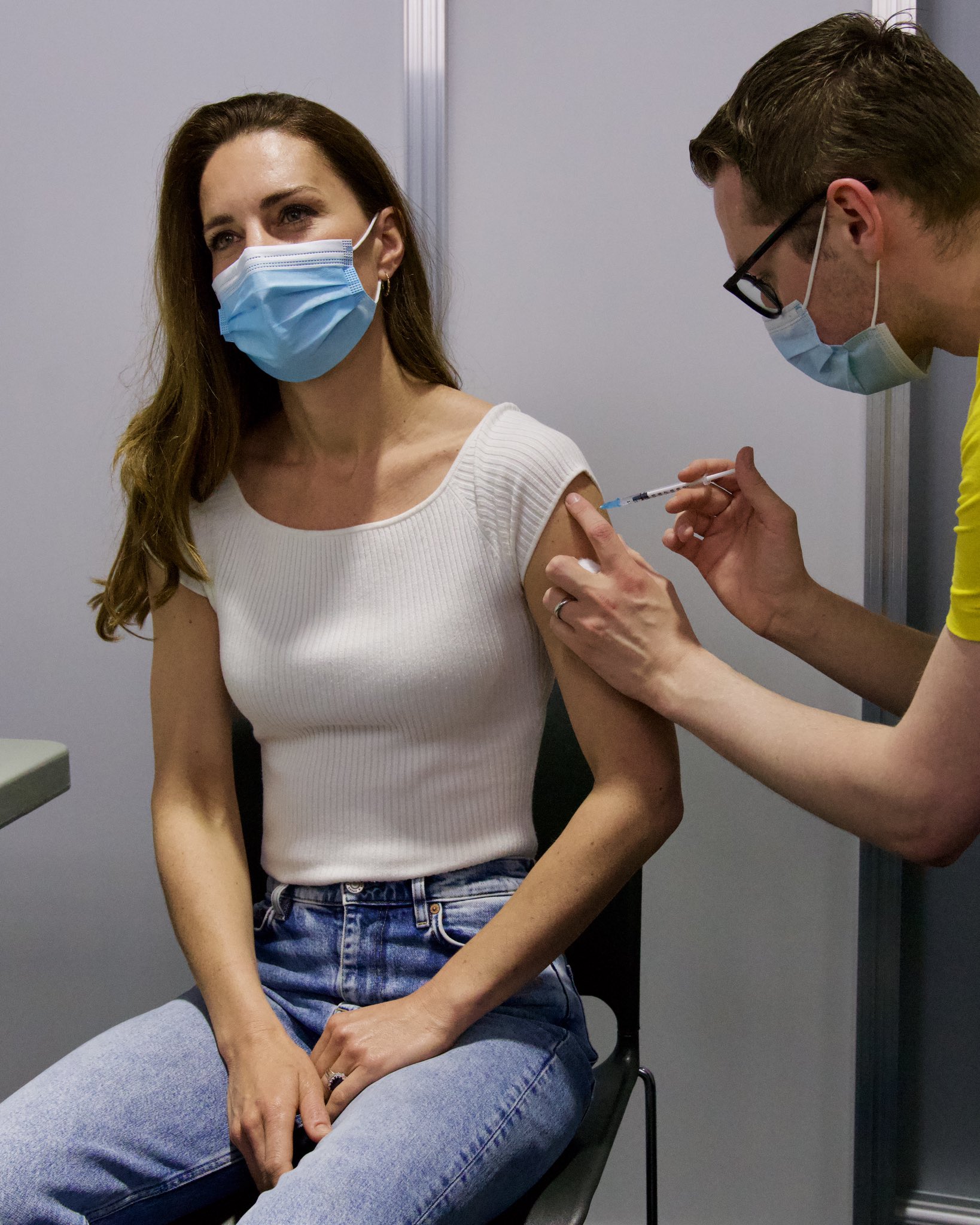 Prinţesa Kate a primit prima doză de vaccin împotriva COVID-19