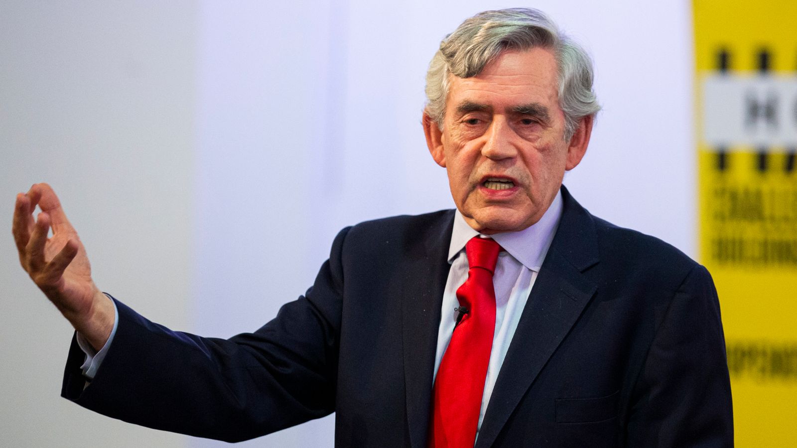 Gordon Brown, numit ambasador al OMS
