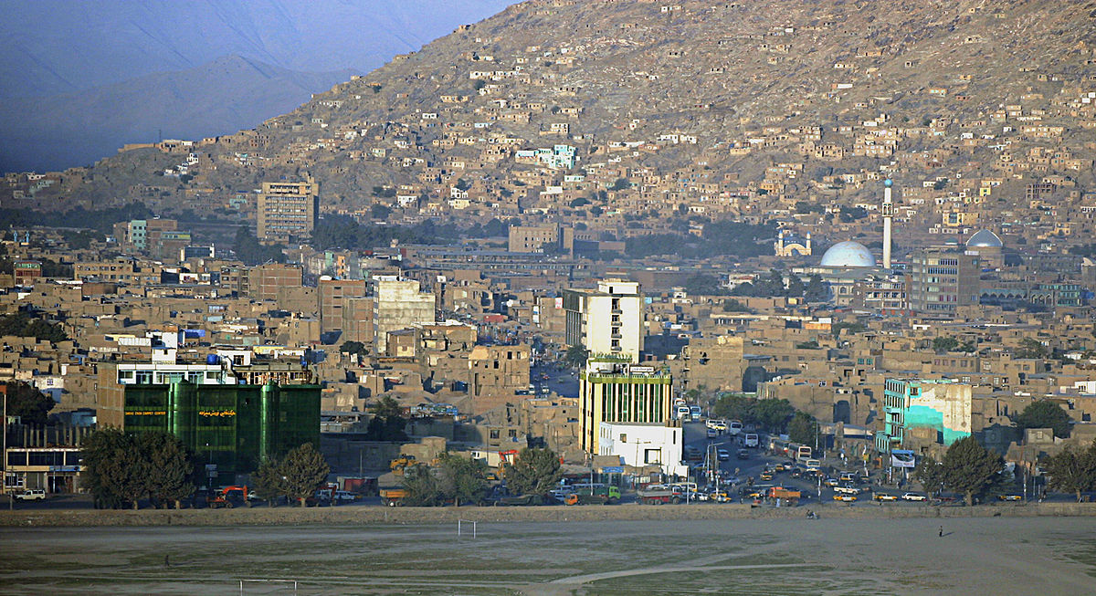 SUA şi Regatul Unit emit o alertă în domeniul securităţii privind hoteluri din Kabul şi le cer americanilor şi britanicilor să evite zona