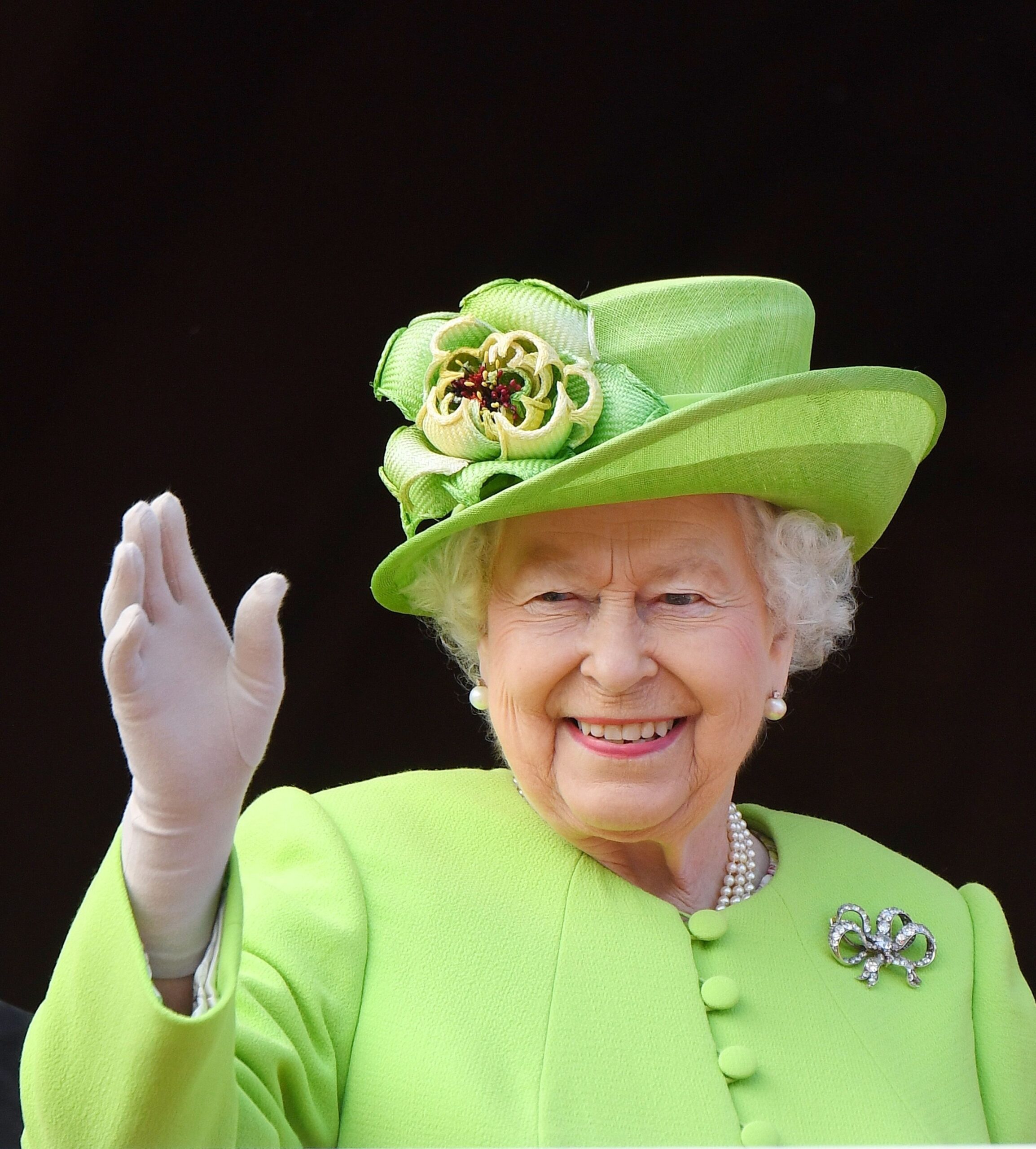 Regina Elisabeta a II-a a, își lansează propriul brand de ketchup și sos brun