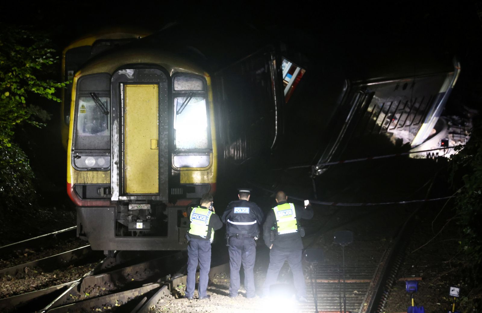 Două trenuri s-au ciocnit în Salisbury