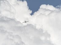 Avion care zbura de la Miami la Londra, întors din drum pentru că un singur călător a refuzat să poarte masca