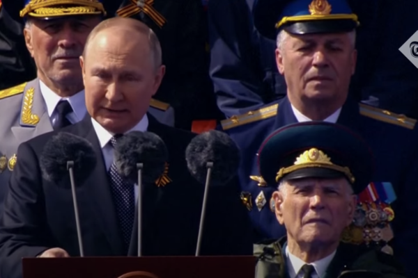 Vladimir Putin de Ziua Victoriei: Occidentul se pregătea să ne invadeze pământul, inclusiv Crimeea