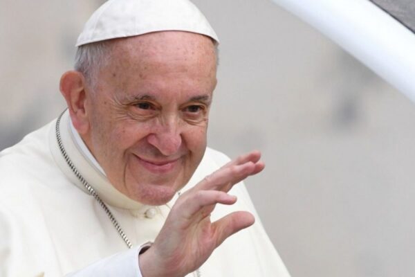 Papa Francisc: Vaticanul, implicat într-o misiune de pace în Ucraina
