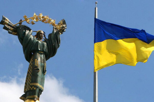 Marea Britanie promite să fie alături de Ucraina ”până la victorie”