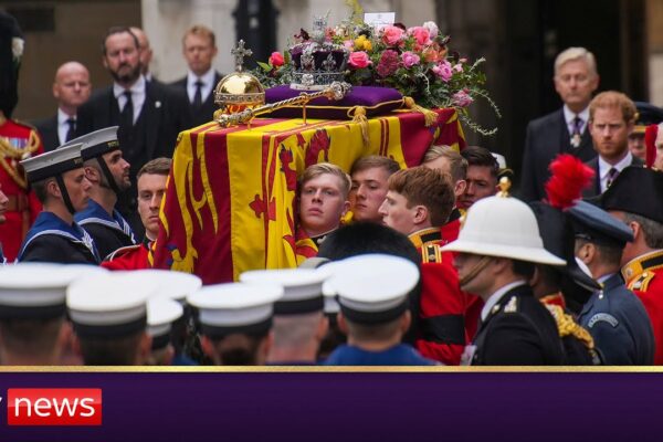Înmormântarea reginei Elisabeta a fost cel mai urmărit eveniment din istorie