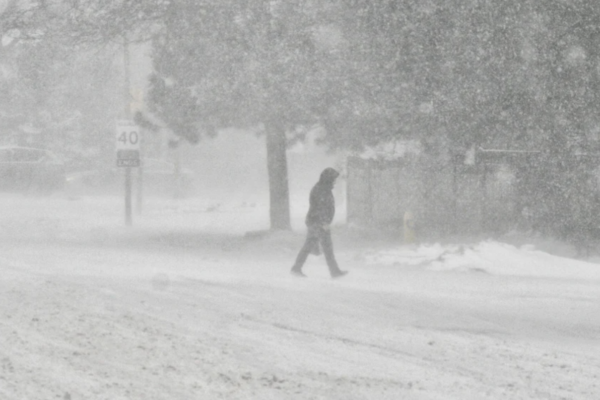 Un ciclon de zăpadă, vânturi puternice şi temperaturi îngheţate devastează continentul nord-american