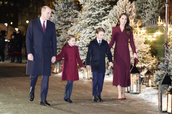 Prinţul George și nepoţii Camillei vor avea roluri importante în cadrul ceremoniei încoronării regelui