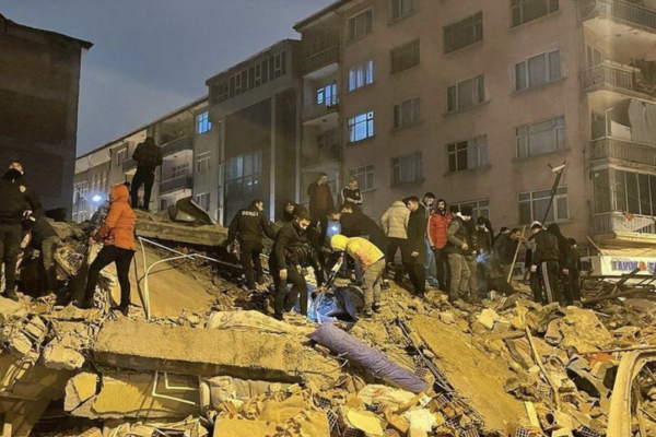 Trei britanici sunt dați dispăruți în urma cutremurelor din sud-estul Turciei