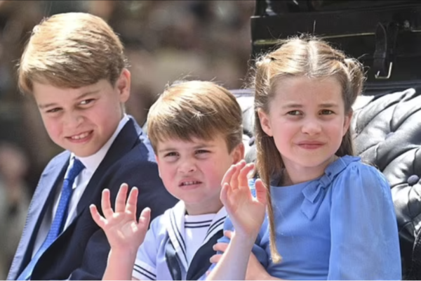 Prințul Louis, George și Charlotte vor fi prezenți la încoronarea Regelui Charles al III-lea