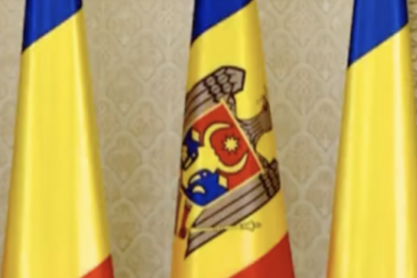 Limba română devine limba oficială în Republica Moldova