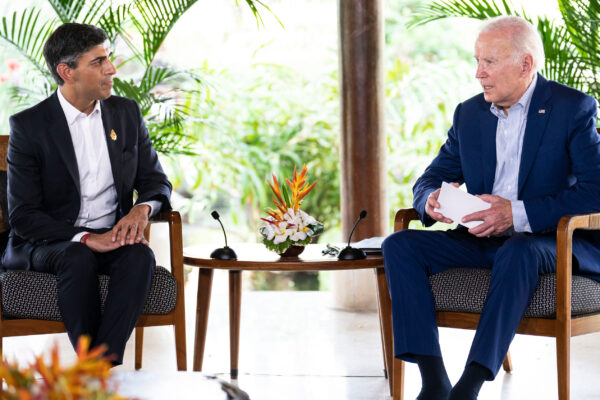 Joe Biden: ”Intenţionez să vizitez Irlanda de Nord şi Republica Irlanda”
