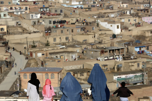 Trei britanici sunt ţinuţi în detenţie de talibani în Afganistan