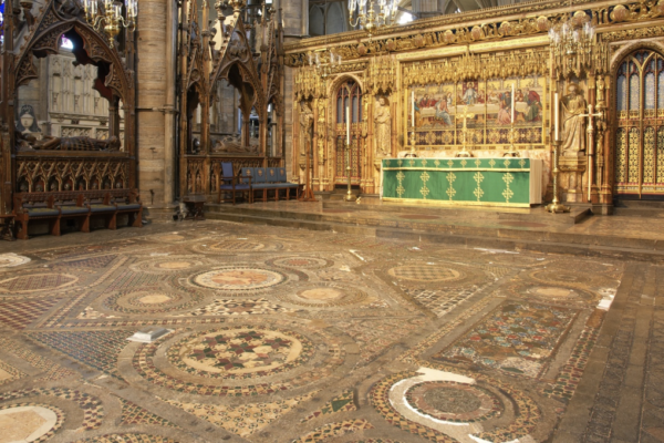 Mozaicul Cosmati din Westminster Abbey va putea fi vizitat de turiști după încoronarea Regelui Charles al III-lea
